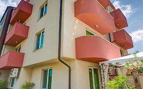 Siena House Konuk Evi